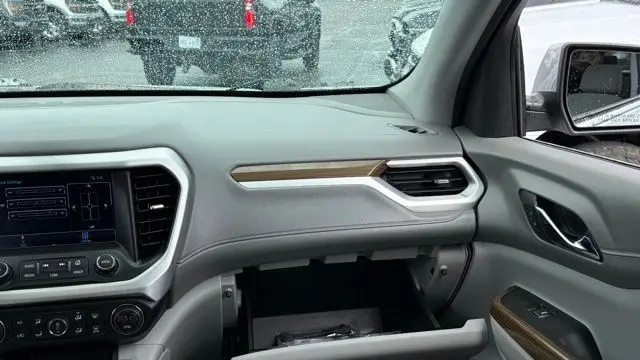 2019 GMC Acadia SLE-2