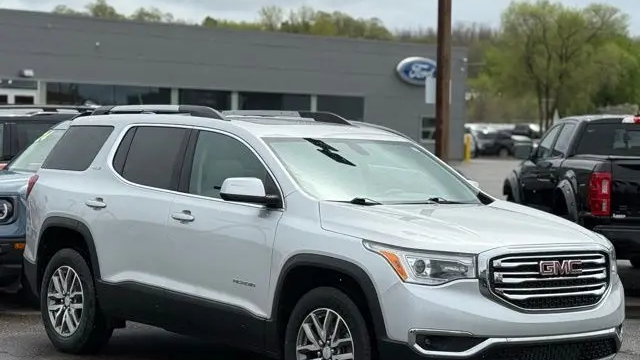 2019 GMC Acadia SLE-2