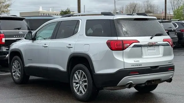 2019 GMC Acadia SLE-2