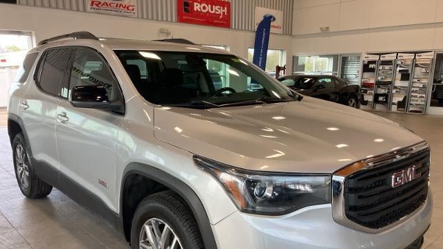 2017 GMC Acadia SLE-2