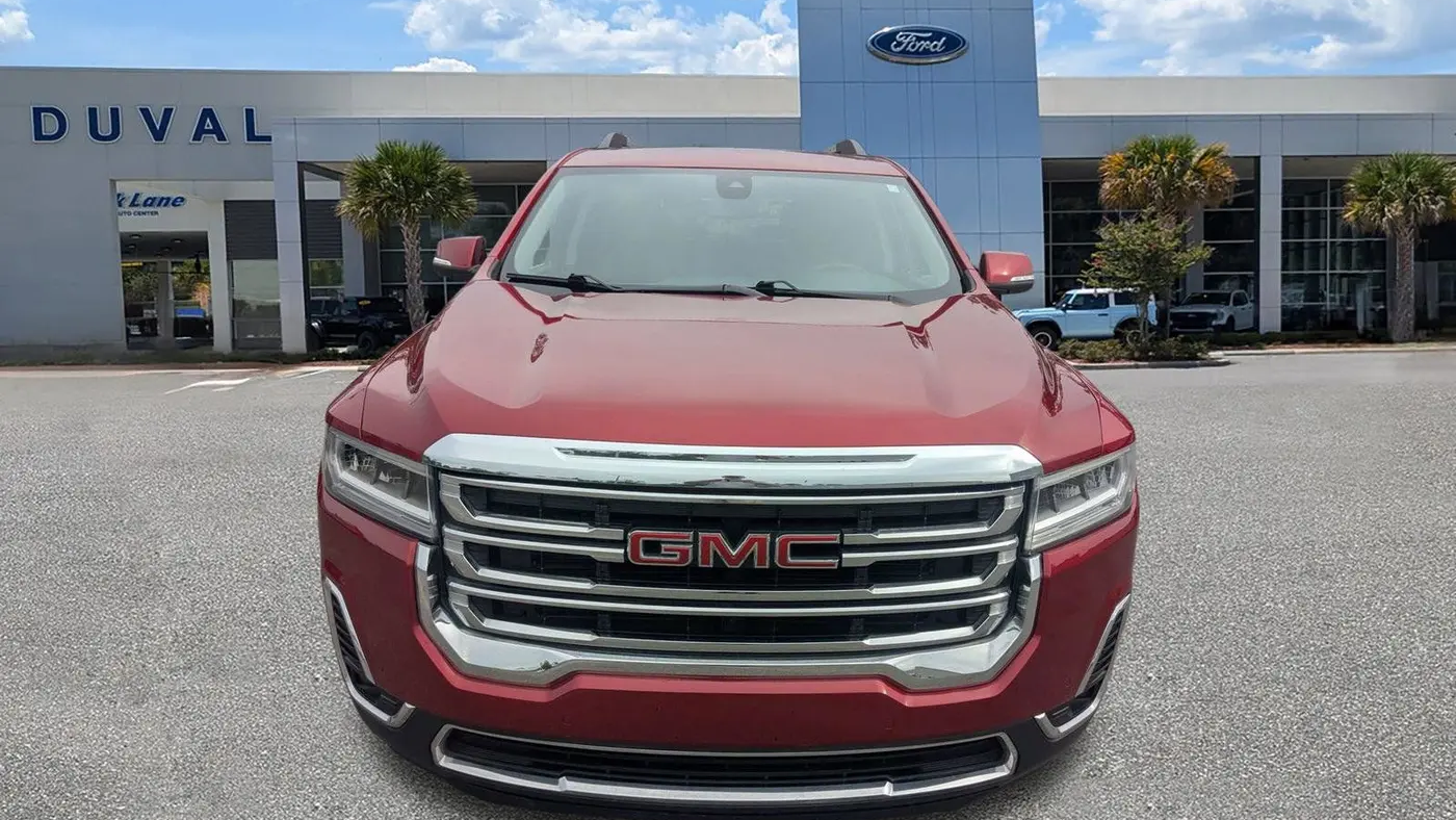 2023 GMC Acadia SLT