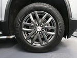 2017 Acadia Thumbnail 15