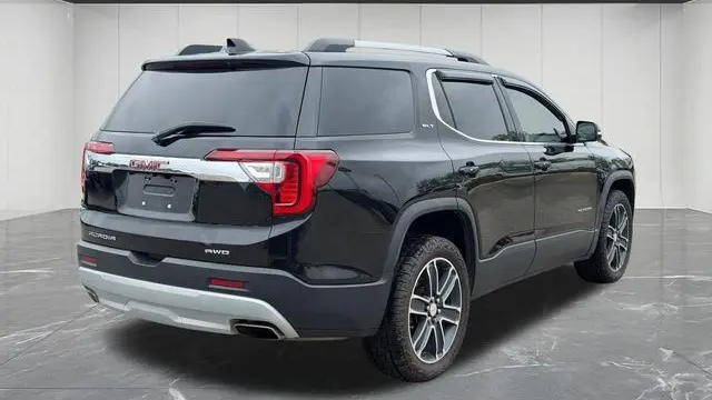 2020 GMC Acadia SLT