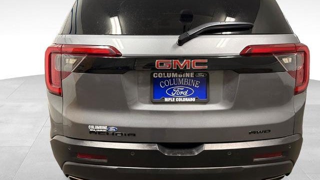 2021 GMC Acadia SLT