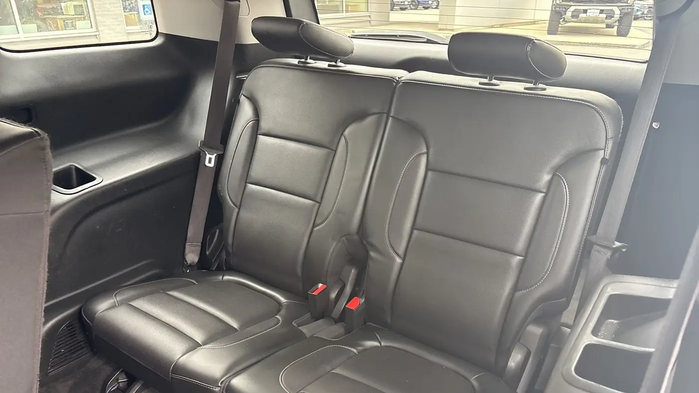 2017 GMC Acadia SLT-1