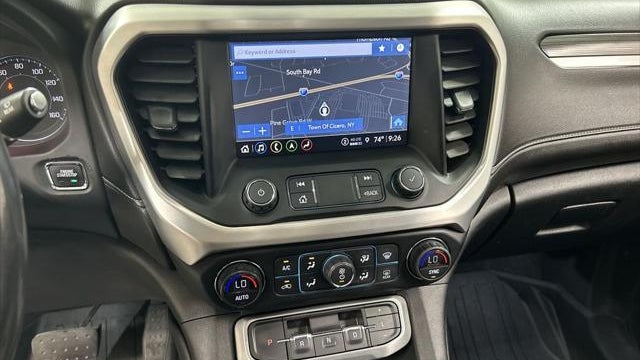 2021 GMC Acadia SLT