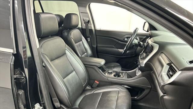 2021 GMC Acadia SLT