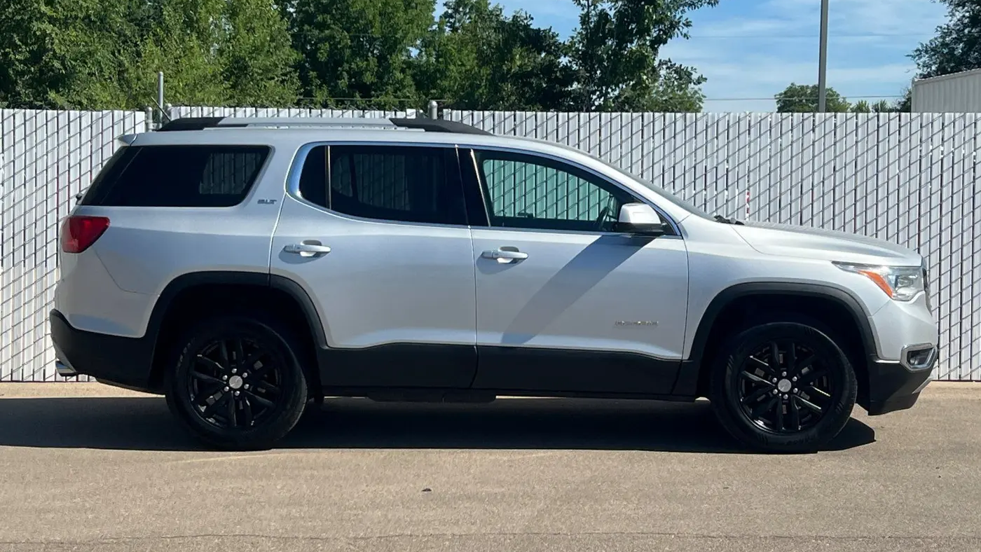 2019 GMC Acadia SLT-1