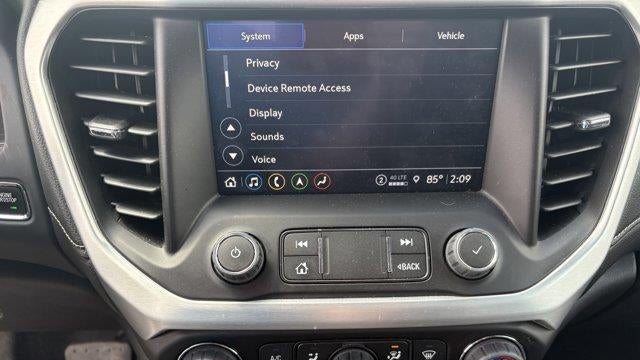 2023 GMC Acadia SLT