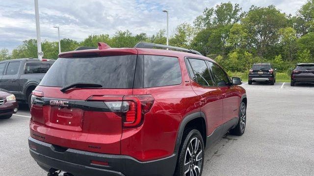 2021 GMC Acadia SLT