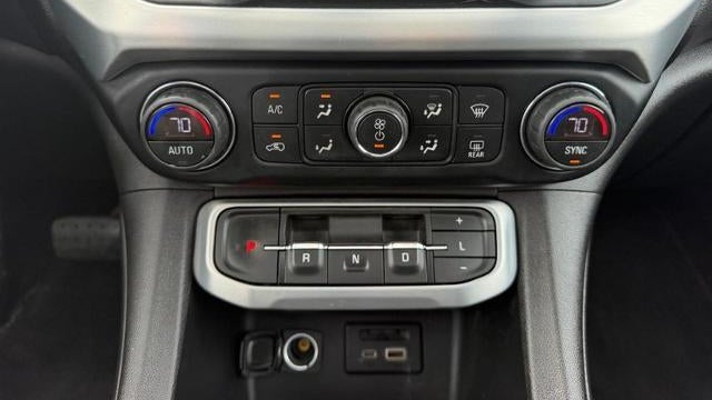 2021 GMC Acadia SLT