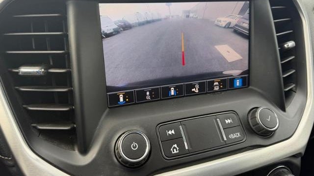 2021 GMC Acadia SLT