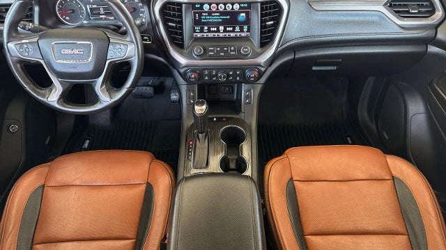 2017 GMC Acadia SLT-1