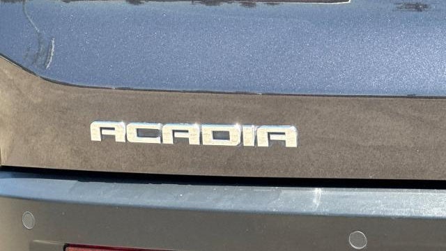 2017 GMC Acadia SLT-1