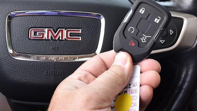 2017 GMC Acadia Denali