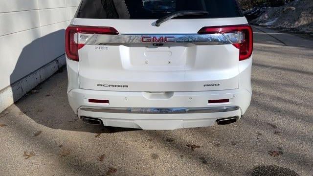 2021 GMC Acadia Denali