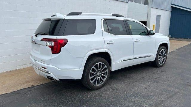 2020 GMC Acadia Denali