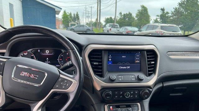 2020 GMC Acadia Denali