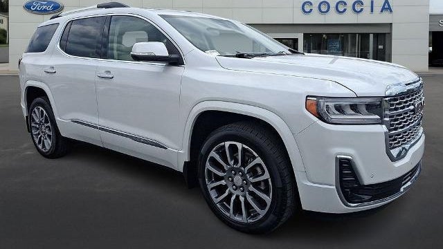 2022 GMC Acadia Denali