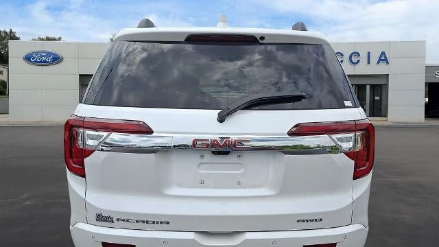 2022 GMC Acadia Denali