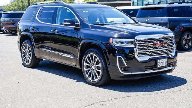 2020 GMC Acadia Denali