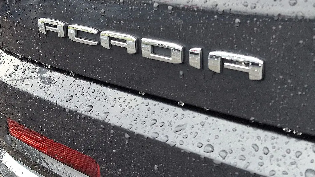 2021 GMC Acadia Denali