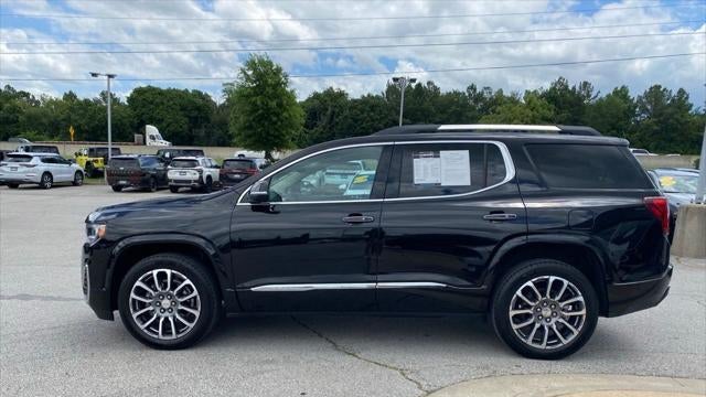 2023 GMC Acadia Denali
