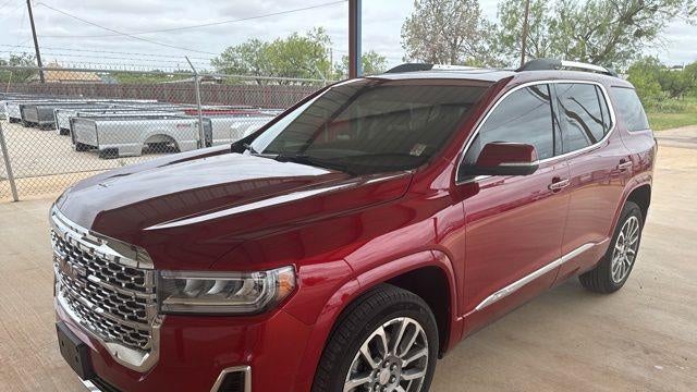 2023 GMC Acadia Denali