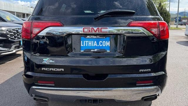 2019 GMC Acadia Denali