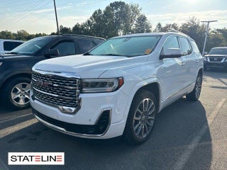 2021 GMC Acadia with Summit White Exterior