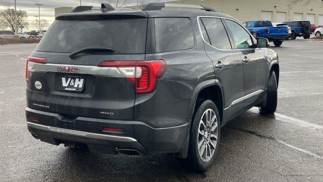2021 GMC Acadia Denali
