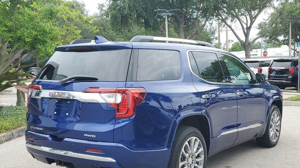 2023 GMC Acadia Denali