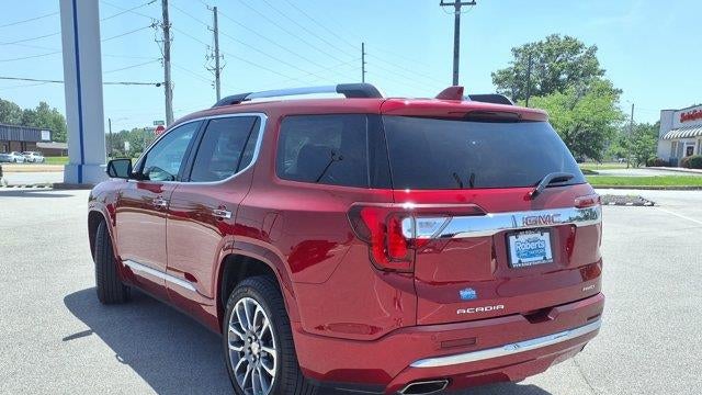 2022 GMC Acadia Denali