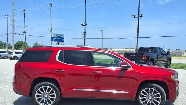 2022 GMC Acadia Denali