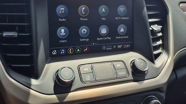 2022 GMC Acadia Denali