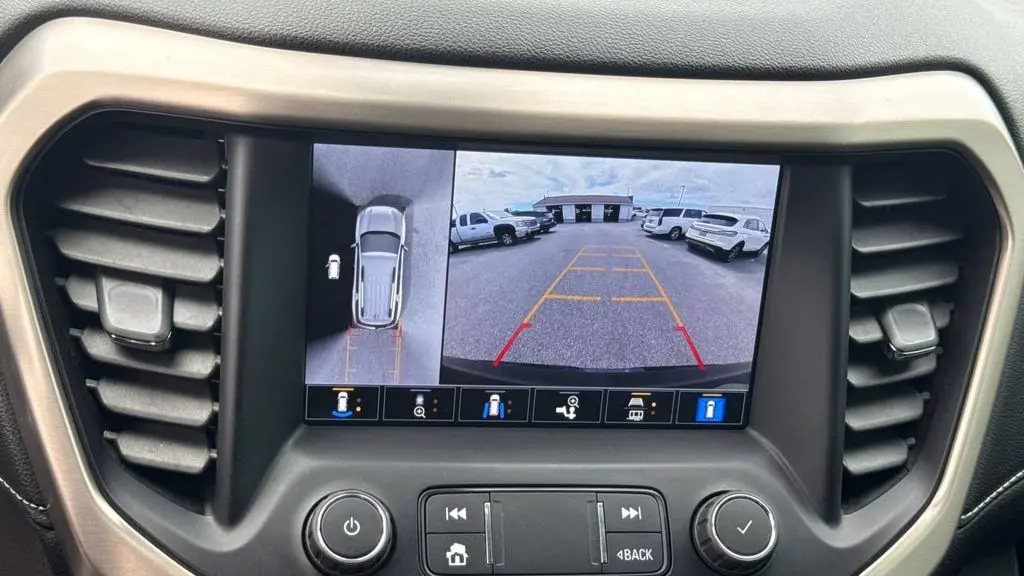 2021 GMC Acadia Denali
