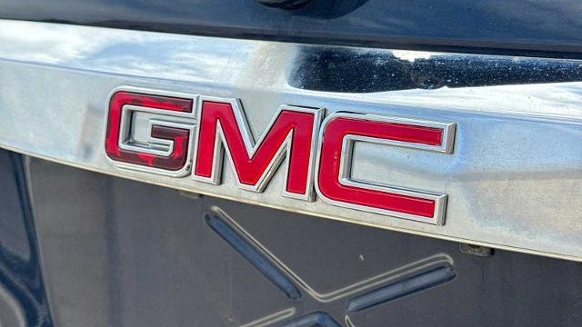 2015 GMC Acadia SLE-2