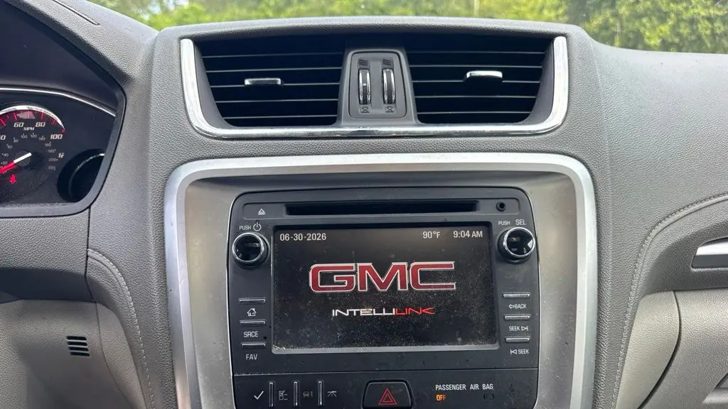 2015 GMC Acadia SLE-2