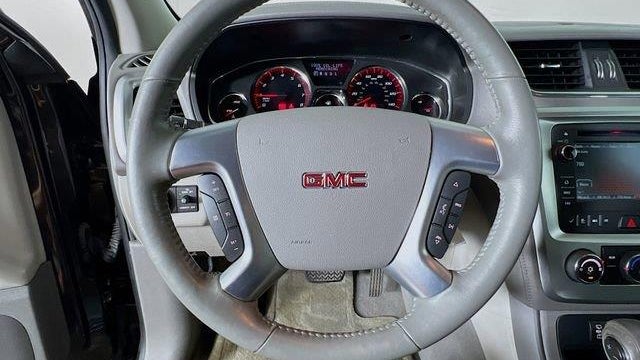 2015 GMC Acadia SLE-2