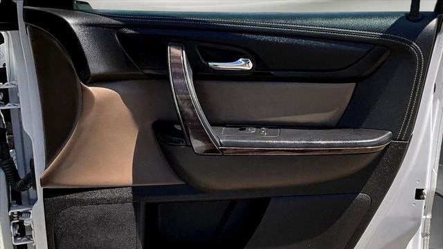 2017 GMC Acadia Base