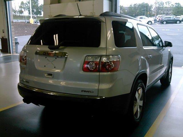 2011 GMC Acadia
