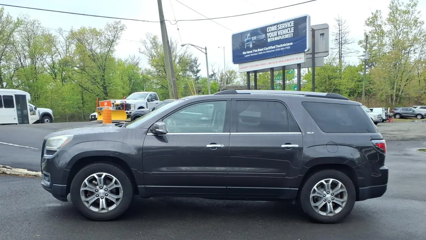 2016 GMC Acadia SLT-1