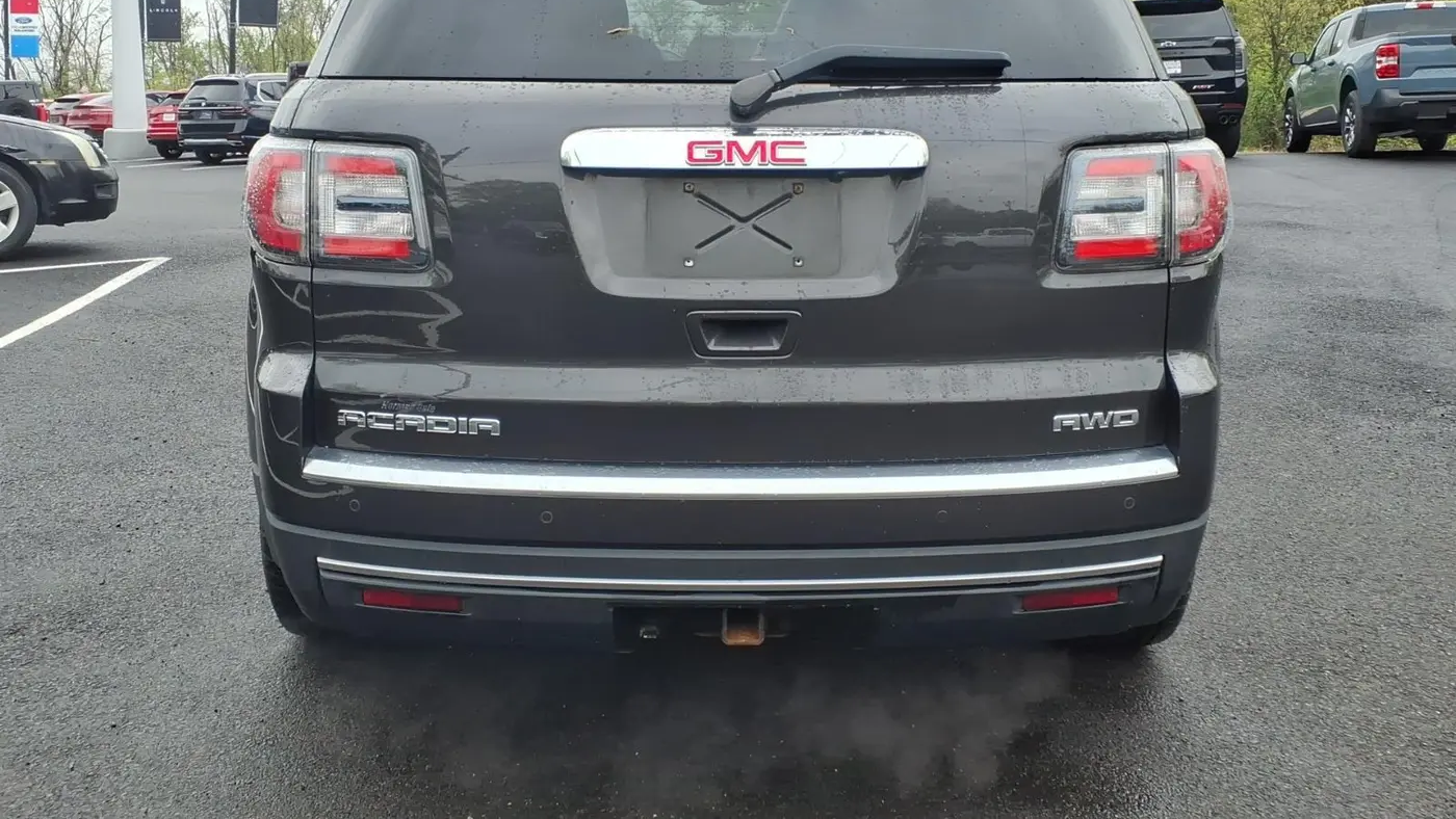 2016 GMC Acadia SLT-1