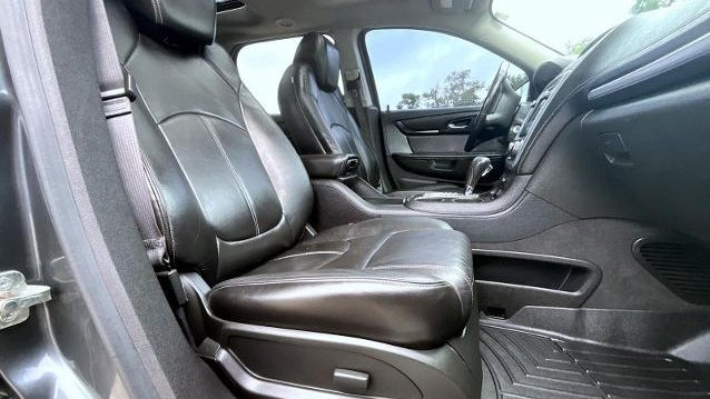 2013 GMC Acadia SLT-1