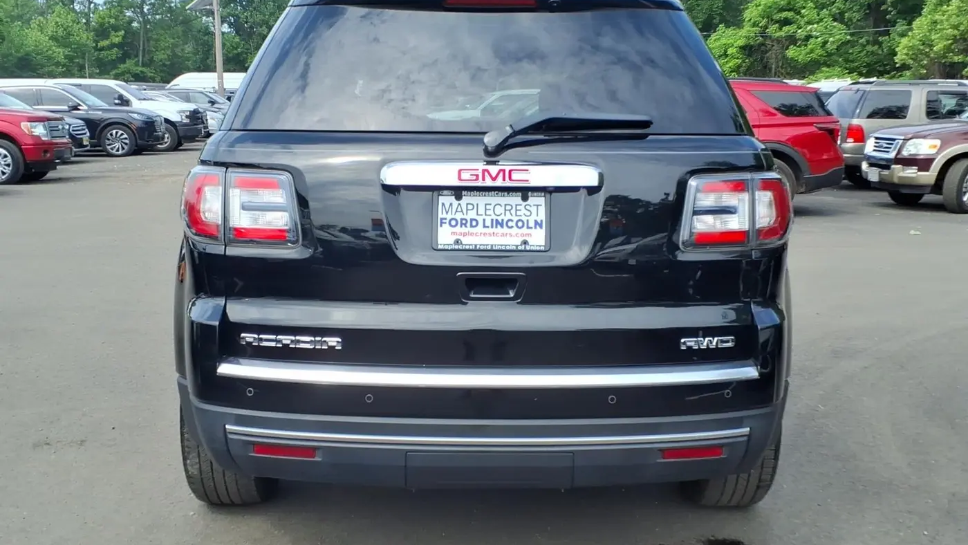 2016 GMC Acadia SLT-1