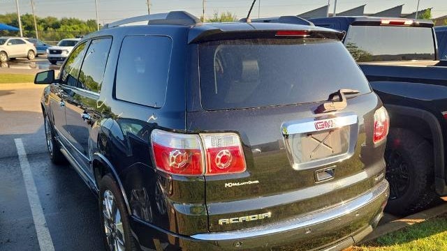2011 GMC Acadia Denali