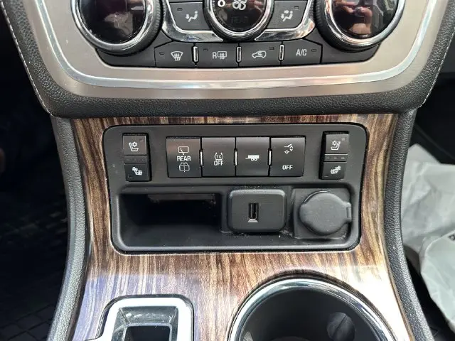 2016 GMC Acadia