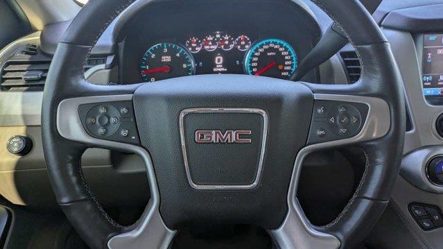 2017 GMC Yukon SLT