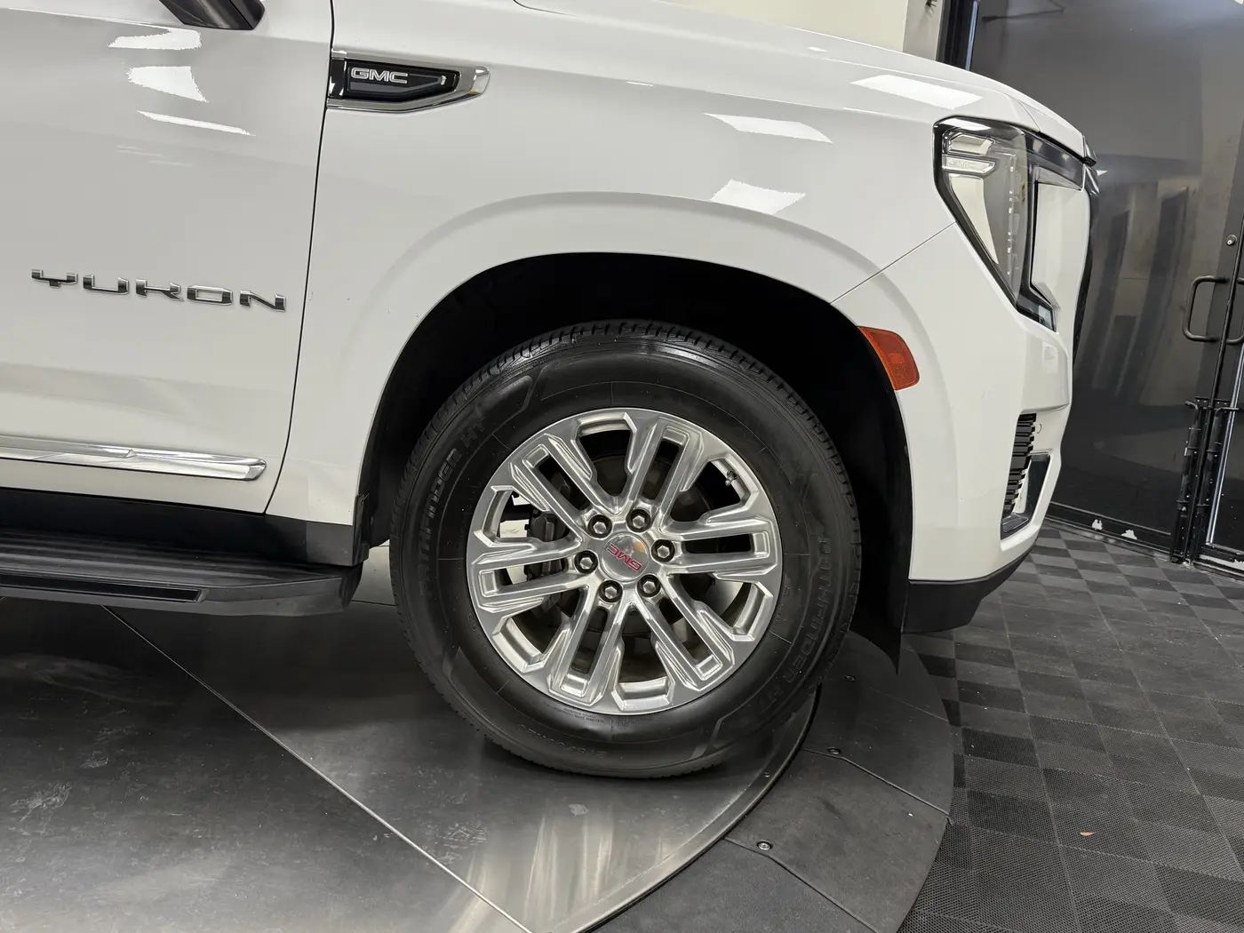 2021 GMC Yukon - $30,500