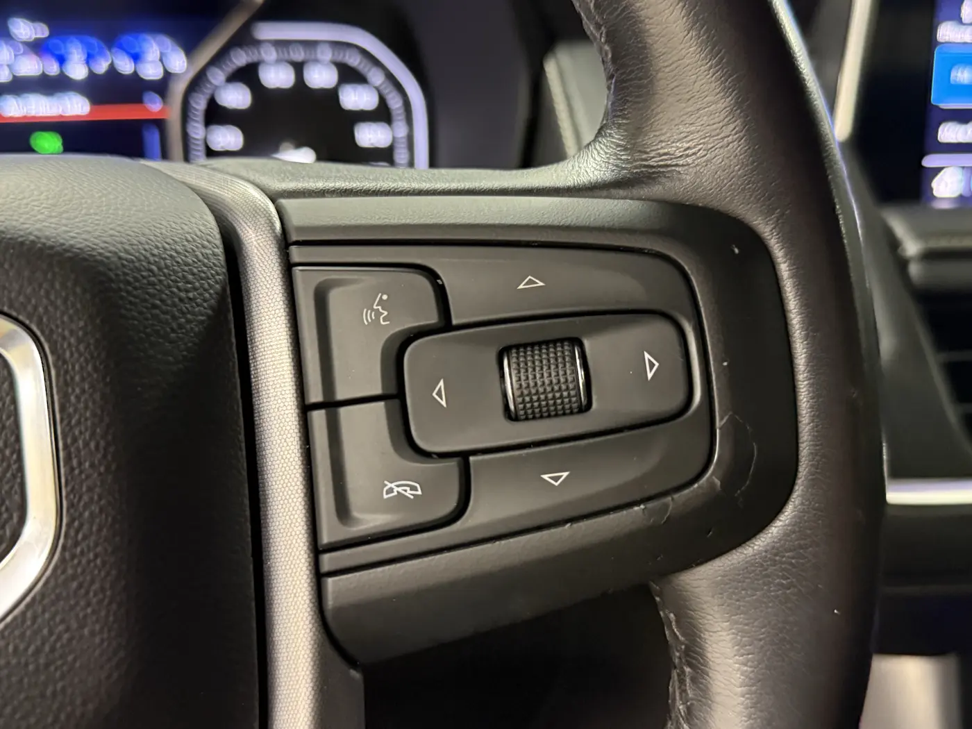 2021 GMC Yukon - $30,500
